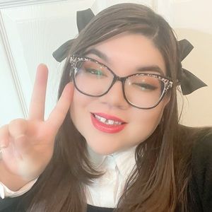 Meet your Posher, Leslie